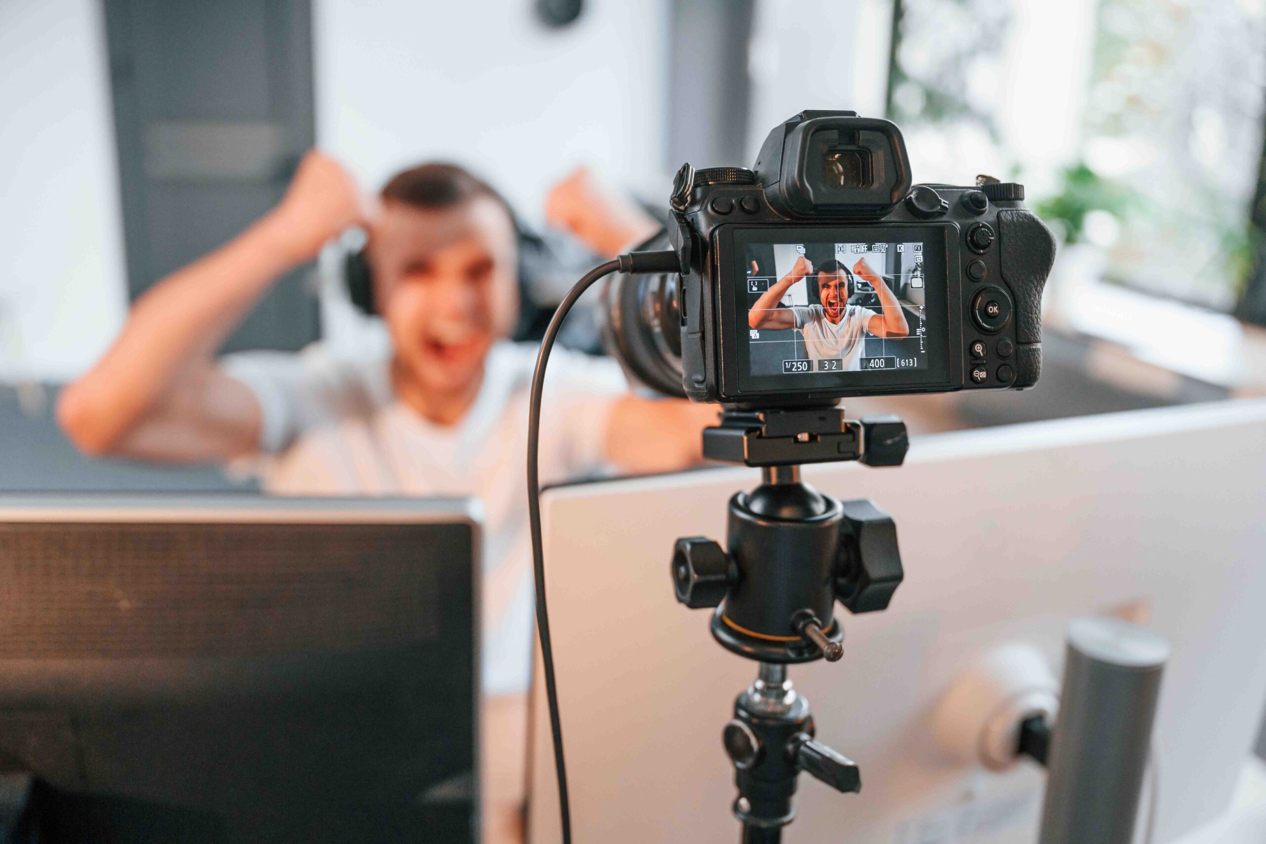 social media editing psycheditya